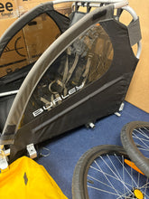 Load image into Gallery viewer, PRE LOVED: Burley Bee® (1029)