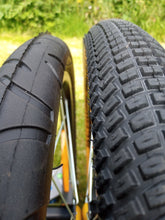 Load image into Gallery viewer, Schwalbe "billy Bonkers" (20x2.0)