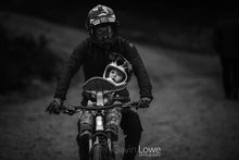 Load image into Gallery viewer, Hire a Child Seat - Kids Bike Trailers