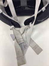 Load image into Gallery viewer, Pre Loved Opsrey Poco Child Carrier (ID 5004)
